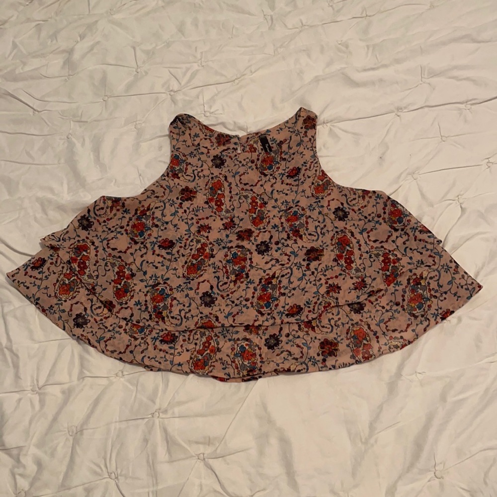 Floral flowy crop top